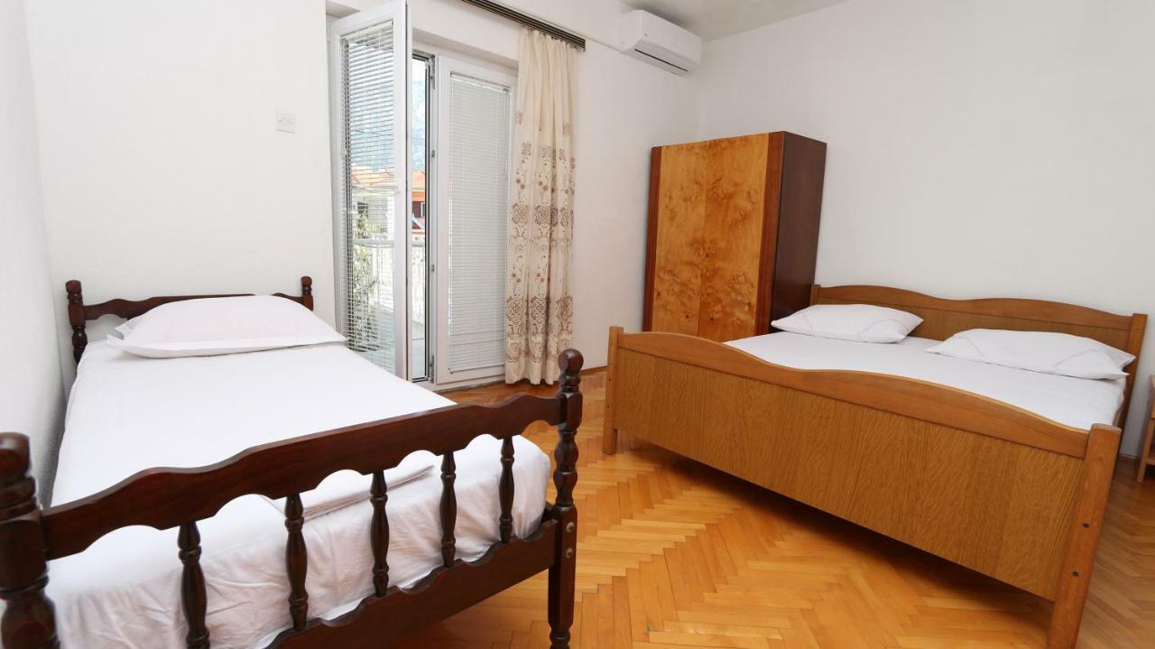 Dinka Guesthouse Makarska Exterior foto